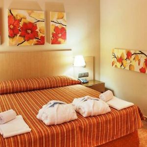 Habitación con Cama King